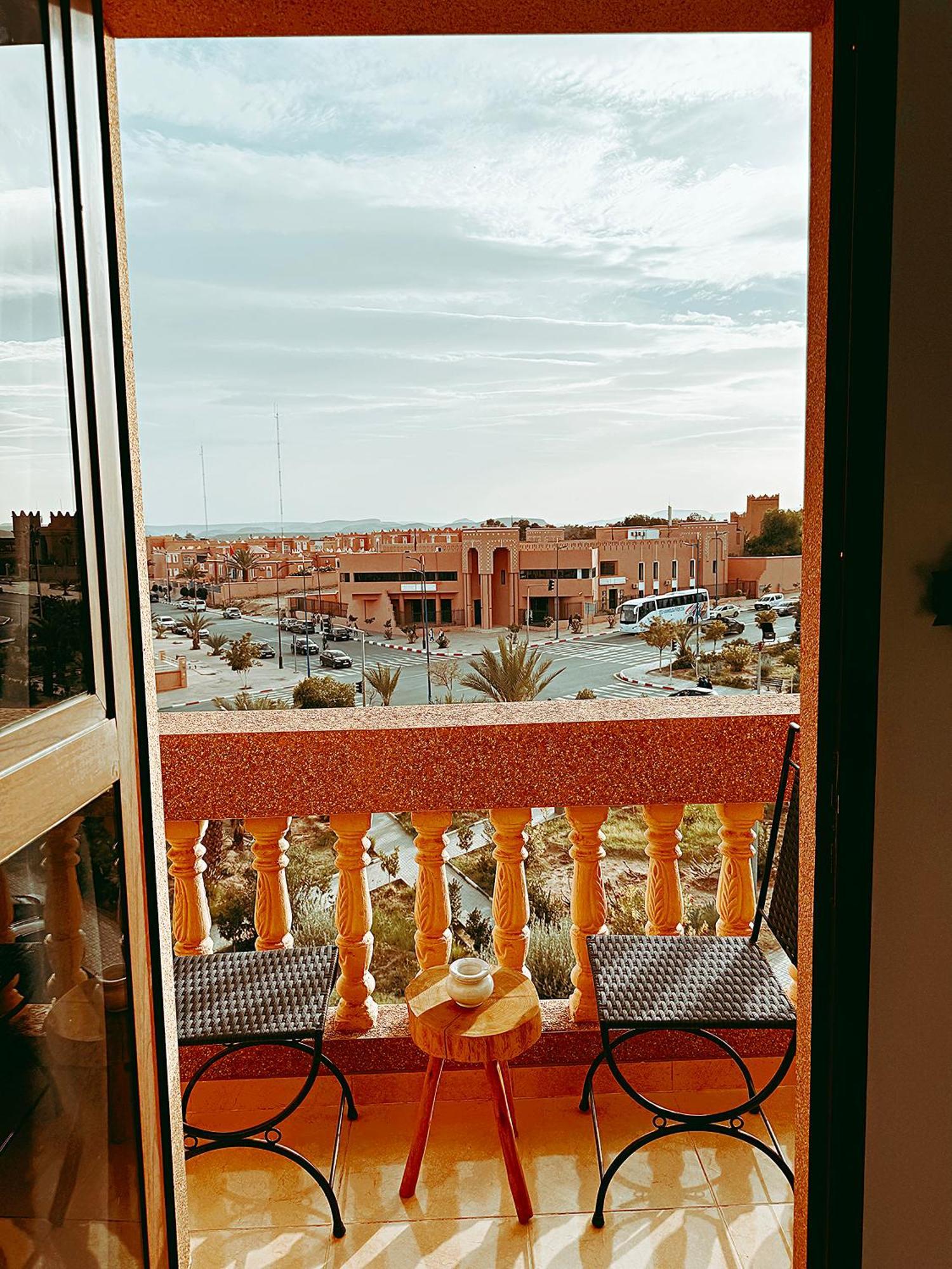 Chay - Appartements A Ouarzazate Ngoại thất bức ảnh
