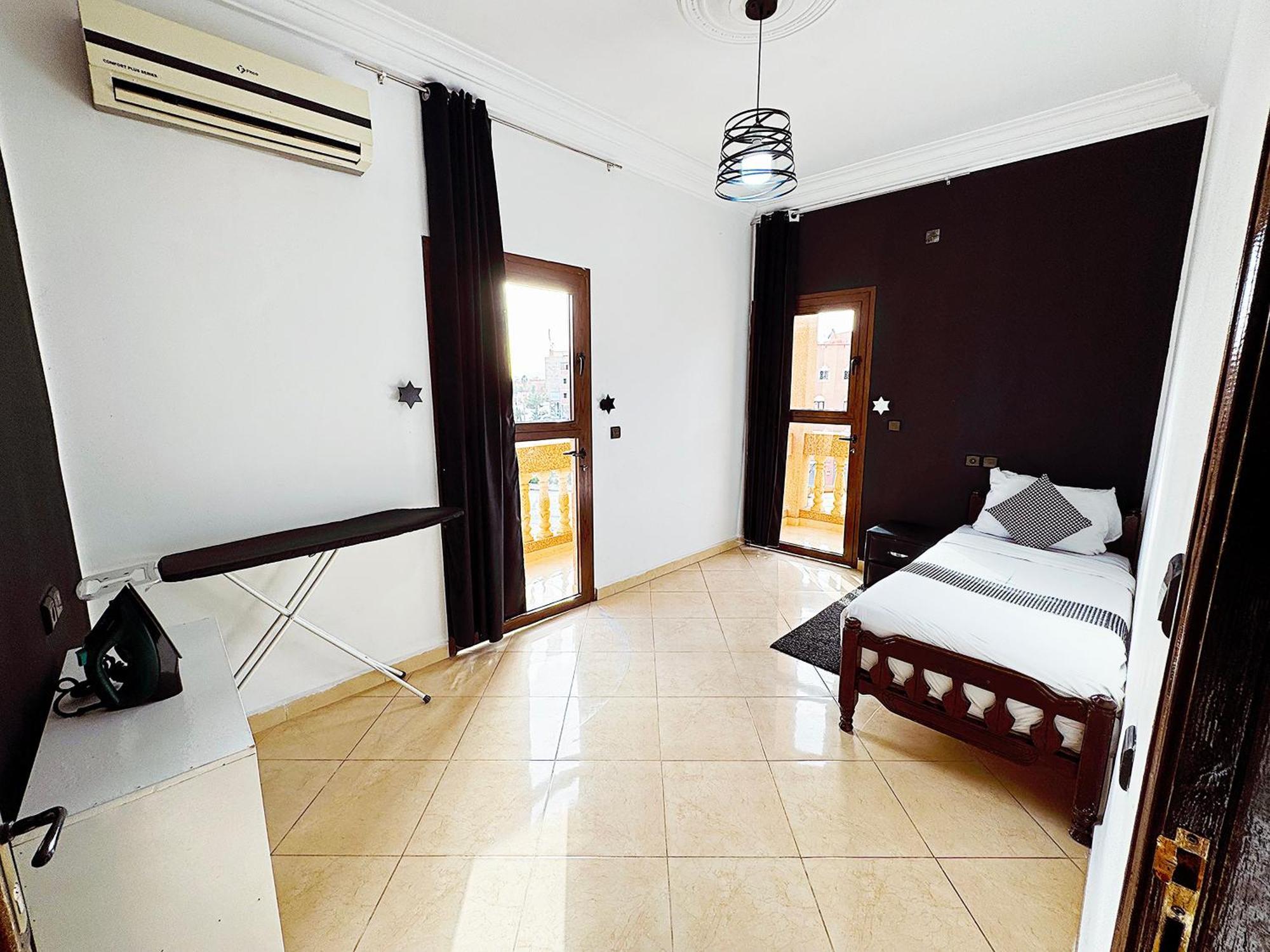 Chay - Appartements A Ouarzazate Ngoại thất bức ảnh