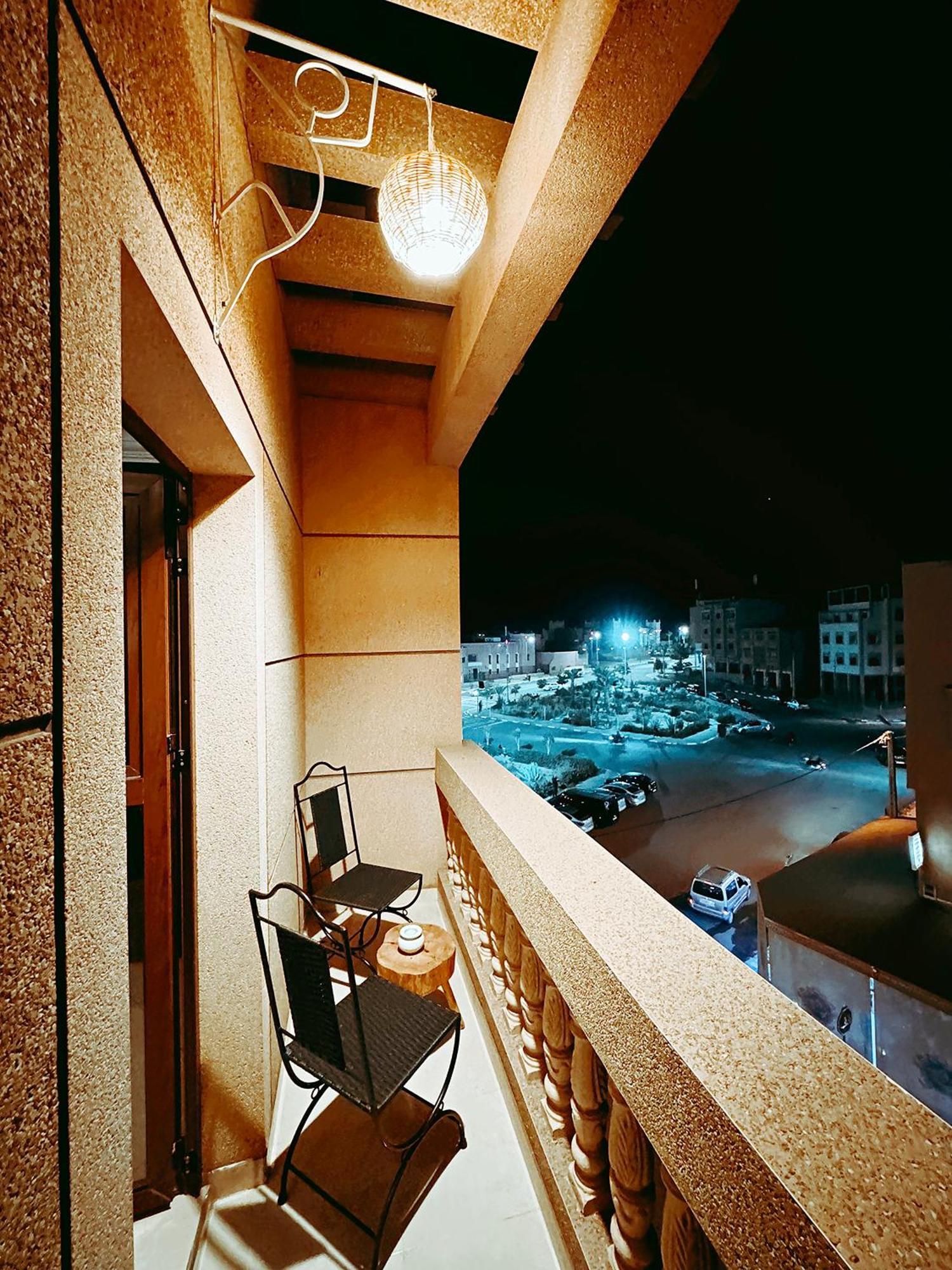 Chay - Appartements A Ouarzazate Ngoại thất bức ảnh